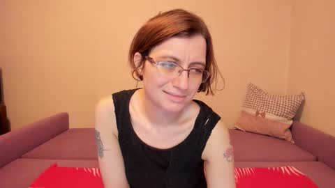 Snapshot of marilynspecial chatting on 6, 11, 2025 Marilyn online show from 6, 11, 2025