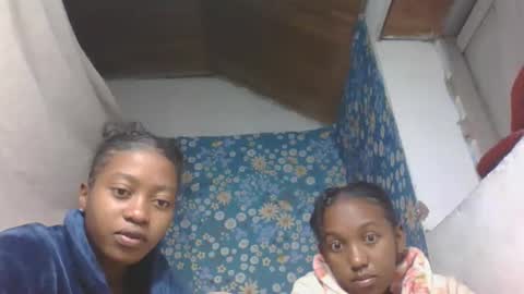 Snapshot of marinagold69 chatting on 28, 5, 2026 marinagold69 online show from 28, 5, 2026