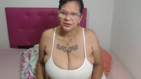 Snapshot of marinamilf chatting on 9, 11, 2025 Marina online show from 9, 11, 2025