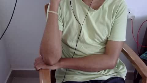 Snapshot of marinavine chatting on 11, 5, 2026 The SHY UncutBoy online show from 11, 5, 2026