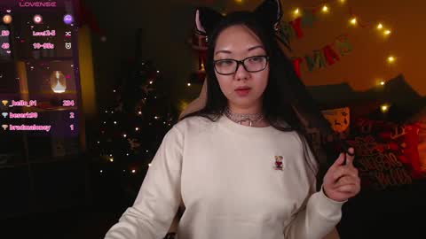 Snapshot of marine_vact chatting on 10, 12, 2024 Marine  online show from 10, 12, 2024