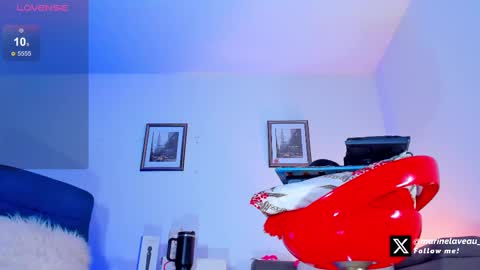 marinelaveau online show from 23, 2, 2025