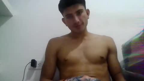 Snapshot of mariobrosss517470 chatting on 17, 12, 2024 mariobrosss517470 online show from 17, 12, 2024