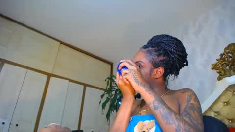 Snapshot of mariposahorny chatting on 31, 1, 2025 Nathaly online show from 31, 1, 2025