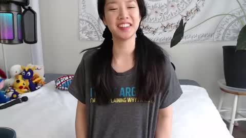 MarissaPeach online show from 9, 3, 2025