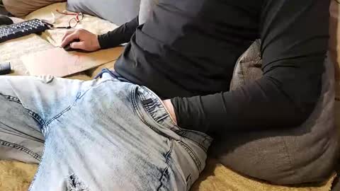 Snapshot of mariushx chatting on 12, 9, 2025 MariushX online show from 12, 9, 2025