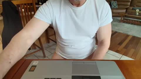 Snapshot of mark48130 chatting on 1, 3, 2025 Mark online show from 1, 3, 2025