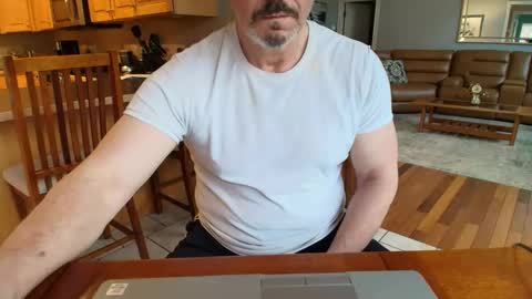 Snapshot of mark48130 chatting on 5, 3, 2025 Mark online show from 5, 3, 2025