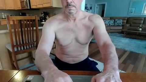 Snapshot of mark48130 chatting on 16, 11, 2025 Mark online show from 16, 11, 2025