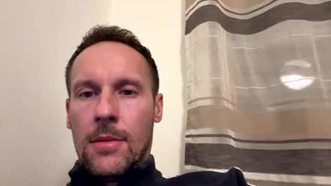 Snapshot of mark__39 chatting on 3, 11, 2025 Mark online show from 3, 11, 2025