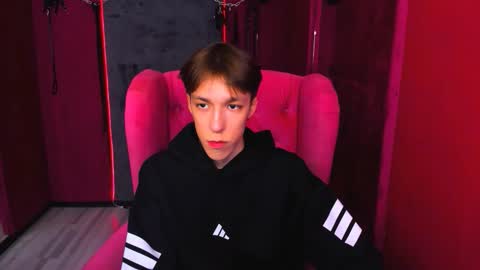 Snapshot of mark_branston chatting on 20, 10, 2025 Mark online show from 20, 10, 2025