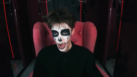 Snapshot of mark_branston chatting on 31, 10, 2025 Mark online show from 31, 10, 2025