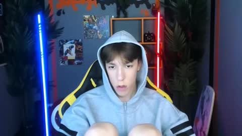 Snapshot of mark_branston chatting on 10, 11, 2025 Mark online show from 10, 11, 2025