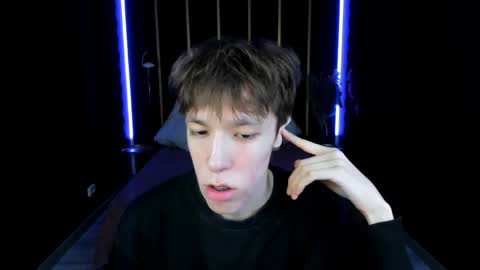 Mark online show from 18, 5, 2026