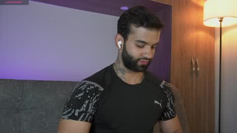 Mark online show from 9, 4, 2026