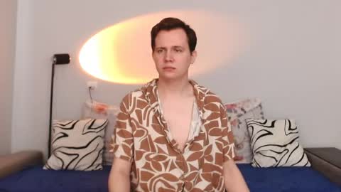 Mark online show from 9, 5, 2026