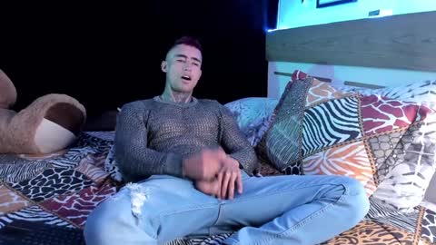 Snapshot of mark_kamper chatting on 14, 12, 2024 mark kamper online show from 14, 12, 2024