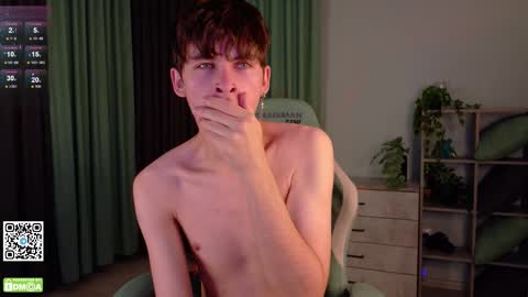 Snapshot of mark_safr chatting on 3, 11, 2025 Mark online show from 3, 11, 2025