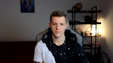 Snapshot of mark_shturman chatting on 19, 12, 2025 mark_shturman online show from 19, 12, 2025