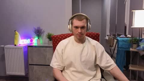 Mark online show from 14, 2, 2025