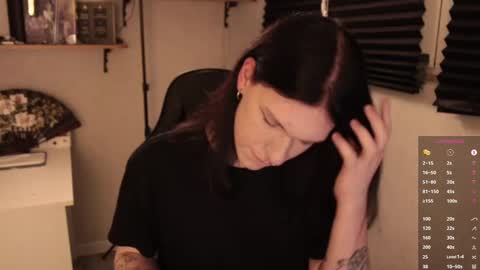 Mark online show from 18, 2, 2025