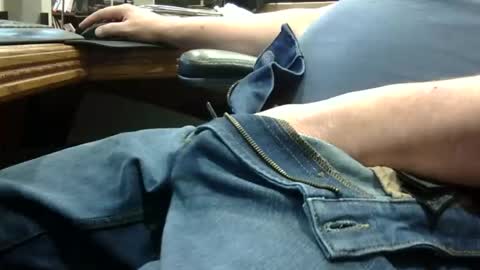 Snapshot of markpanier chatting on 30, 11, 2025 markpanier online show from 30, 11, 2025