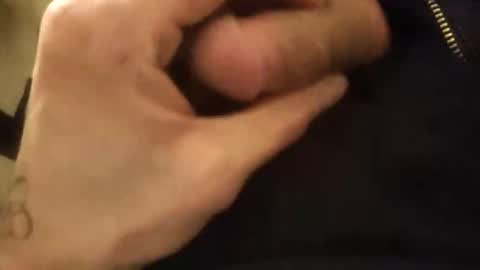 Snapshot of markss93 chatting on 4, 3, 2026 markss93 online show from 4, 3, 2026