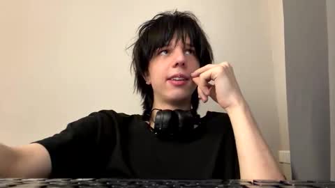 Mark online show from 30, 3, 2026