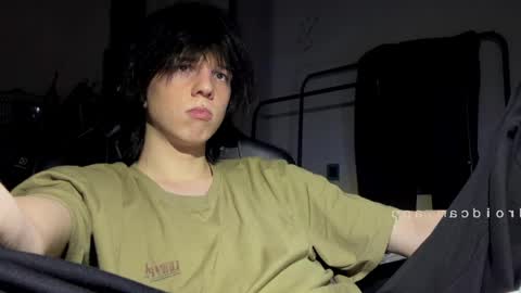 Mark online show from 10, 4, 2026