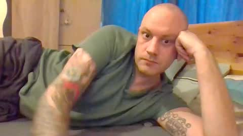 markus_7 online show from 16, 12, 2025