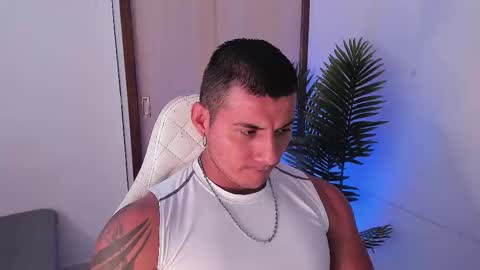 Snapshot of markus_blass chatting on 21, 11, 2025 markus... Y online show from 21, 11, 2025