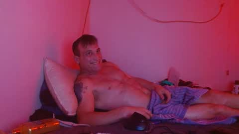 Snapshot of markymark101825061 chatting on 1, 1, 2025 markymark101825061 online show from 1, 1, 2025