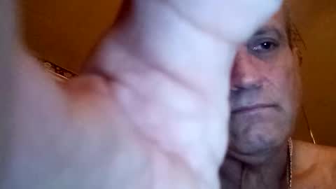 Snapshot of markymark101825061 chatting on 2, 12, 2025 markymark101825061 online show from 2, 12, 2025