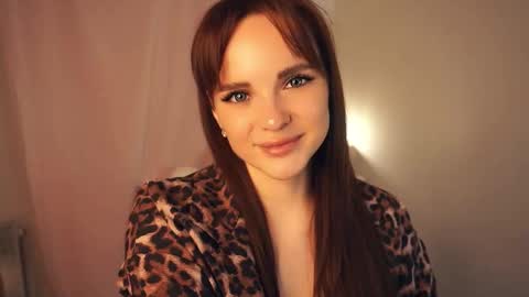 Snapshot of marlenegadley chatting on 19, 10, 2025 Kira online show from 19, 10, 2025