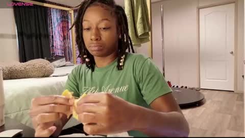 Snapshot of marleymadness9 chatting on 30, 9, 2025 MarleyAquafina online show from 30, 9, 2025