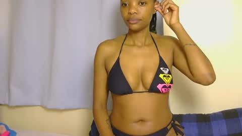 Snapshot of marly_babe chatting on 2, 7, 2026 Marly online show from 2, 7, 2026