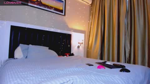 Mari online show from 15, 12, 2025