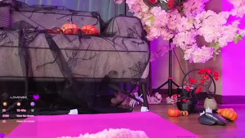 Mary online show from 28, 10, 2025