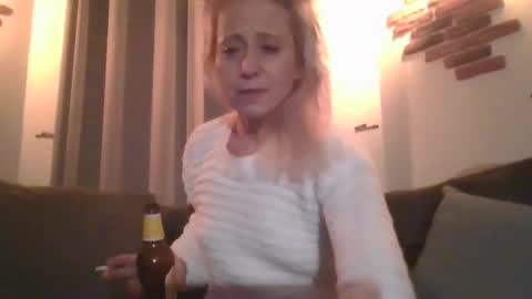 MaryGoRound online show from 2, 3, 2025