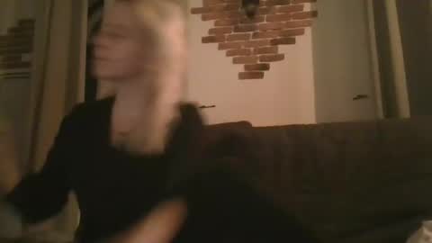 MaryGoRound online show from 9, 3, 2025