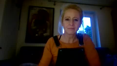 MaryGoRound online show from 16, 10, 2025