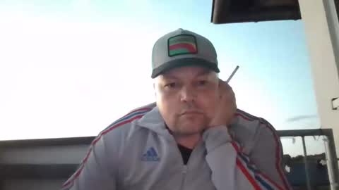 Snapshot of mars0481 chatting on 9, 9, 2025 mars0481 online show from 9, 9, 2025