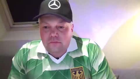 Snapshot of mars0481 chatting on 14, 9, 2025 mars0481 online show from 14, 9, 2025