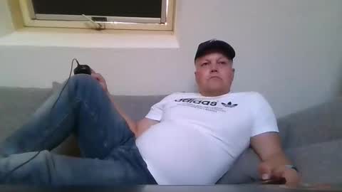 Snapshot of mars0481 chatting on 18, 9, 2025 mars0481 online show from 18, 9, 2025