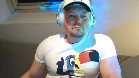 Snapshot of mars0481 chatting on 5, 12, 2025 mars0481 online show from 5, 12, 2025