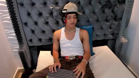 Snapshot of marshall_spencer chatting on 21, 11, 2025 MARSHALL online show from 21, 11, 2025