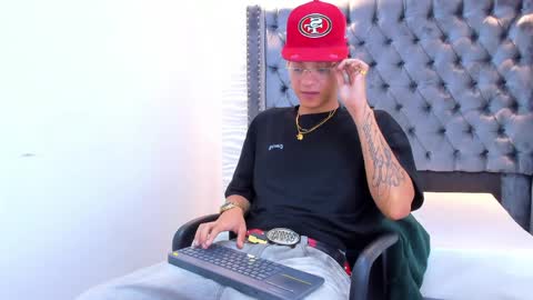 MARSHALL online show from 11, 4, 2026