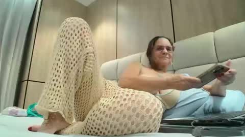 Snapshot of martha_mature chatting on 24, 11, 2025 martha online show from 24, 11, 2025