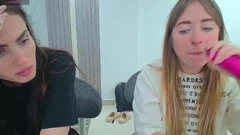 marthabarens online show from 10, 5, 2026