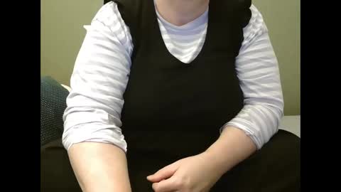 Snapshot of marthabriest chatting on 29, 1, 2025 Martha online show from 29, 1, 2025